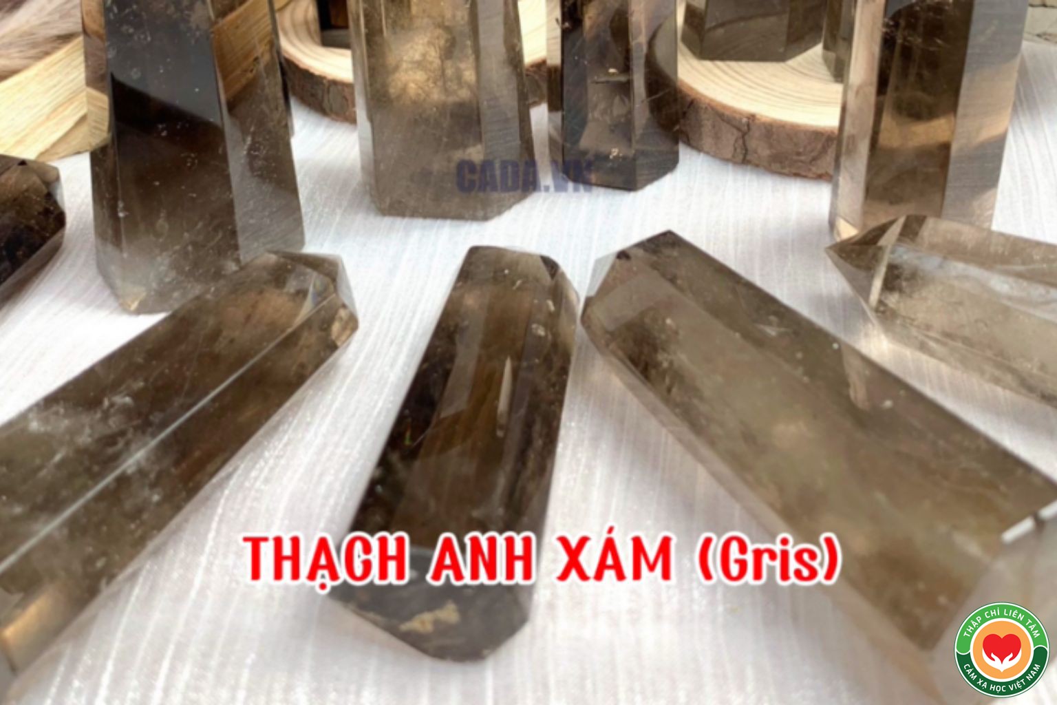 Ý Nghĩa Màu Xám với Tinh Thể Thạch Anh Xám và Đá Quý (bài 23)