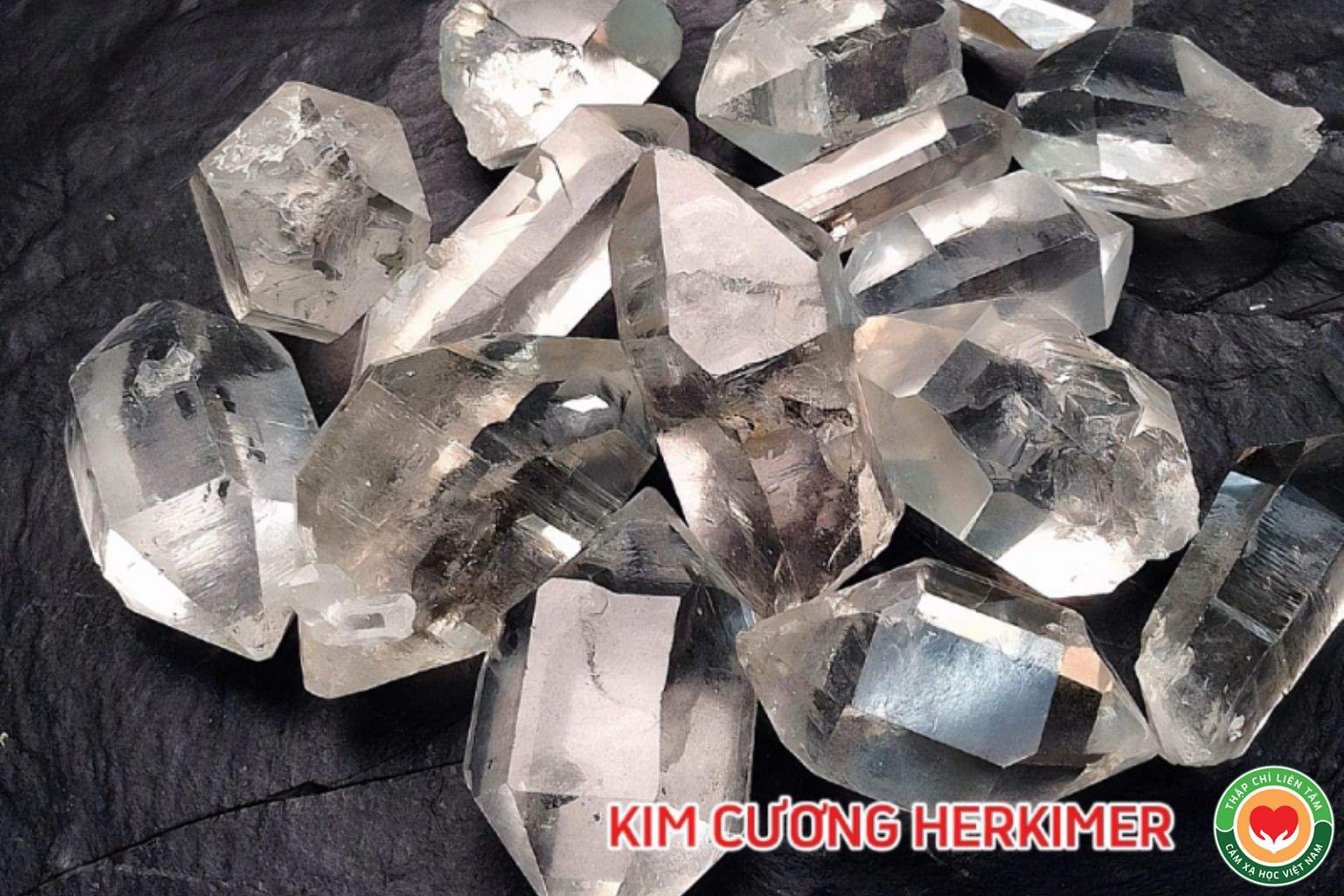 Kim Cương Herkimer: Ý Nghĩa, Tác Dụng và Năng Lượng Thấu Thị (bài 60)